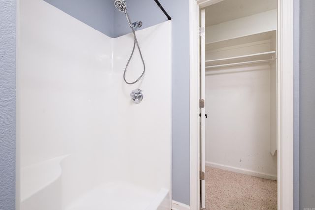 199 Diamond Point Drive, Maumelle, AR 72113