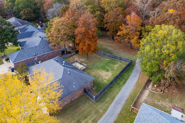 199 Diamond Point Drive, Maumelle, AR 72113