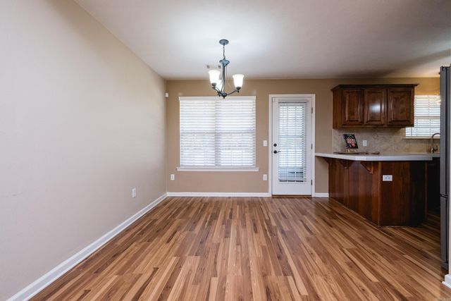 199 Diamond Point Drive, Maumelle, AR 72113