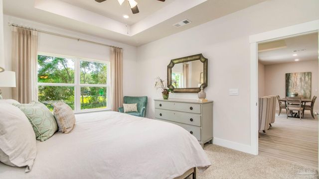 5848 Dove Nest Rd, Gulf Breeze, FL 32563