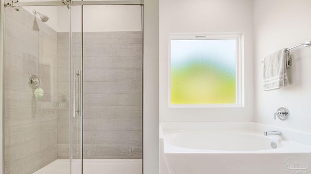 5848 Dove Nest Rd, Gulf Breeze, FL 32563