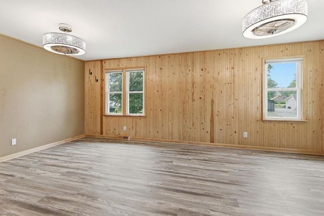 503 11th Street, Brodhead, WI 53520