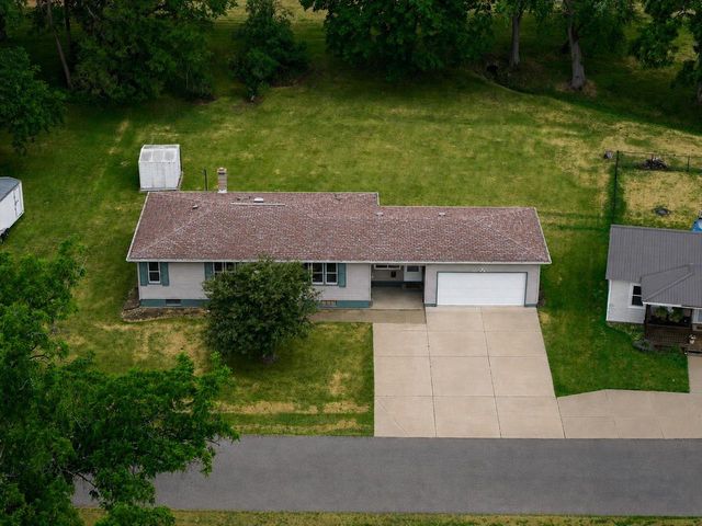503 11th Street, Brodhead, WI 53520