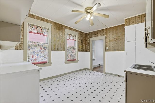 22 Schreck Avenue, Buffalo, NY 14215