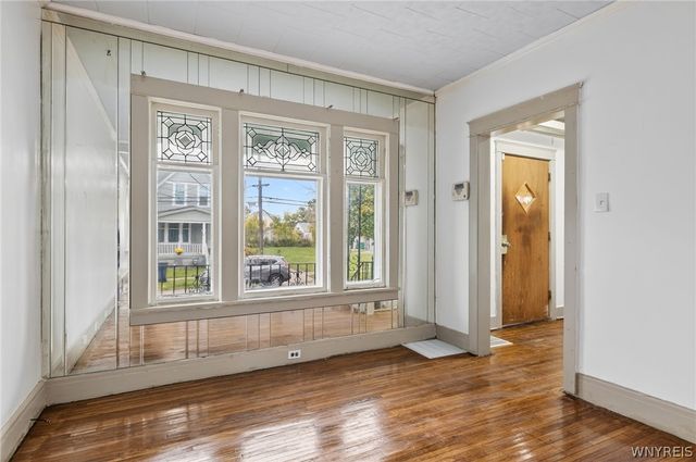 22 Schreck Avenue, Buffalo, NY 14215