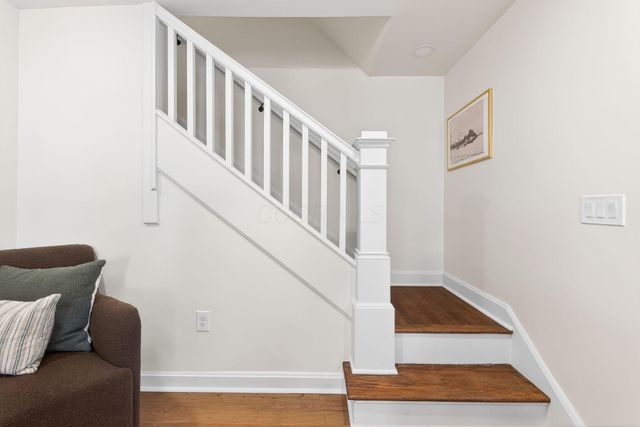 1523 Wyandotte Road, Columbus, OH 43212