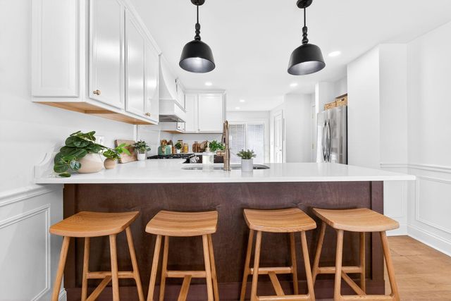 1523 Wyandotte Road, Columbus, OH 43212