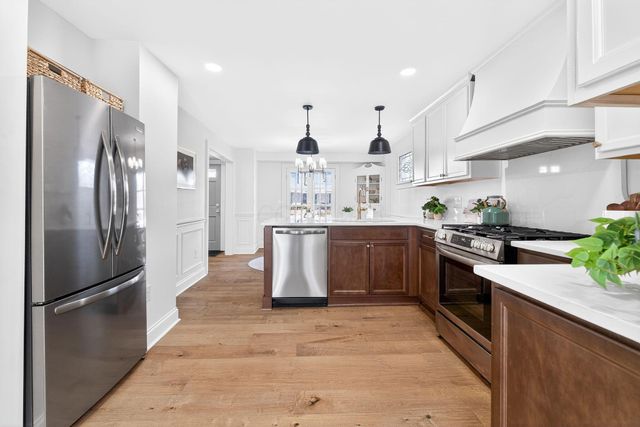 1523 Wyandotte Road, Columbus, OH 43212