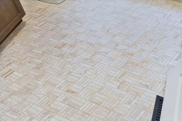 1523 Wyandotte Road, Columbus, OH 43212