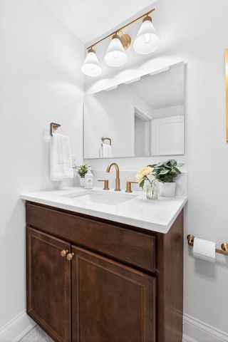 1523 Wyandotte Road, Columbus, OH 43212