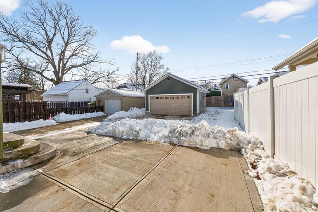 1523 Wyandotte Road, Columbus, OH 43212