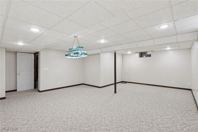 9210 Russellhurst Drive, Kirtland, OH 44094