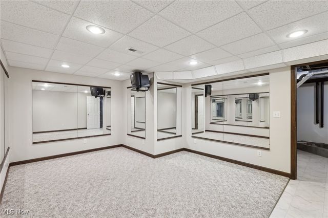 9210 Russellhurst Drive, Kirtland, OH 44094