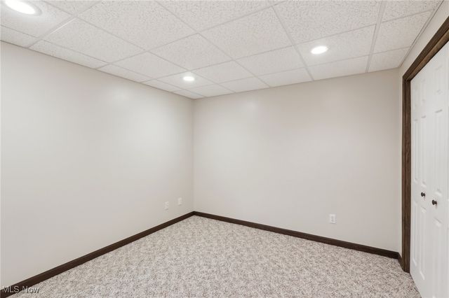 9210 Russellhurst Drive, Kirtland, OH 44094