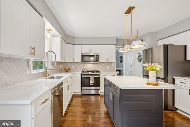 12126 KINGSWOOD BLVD, Fredericksburg, VA 22408