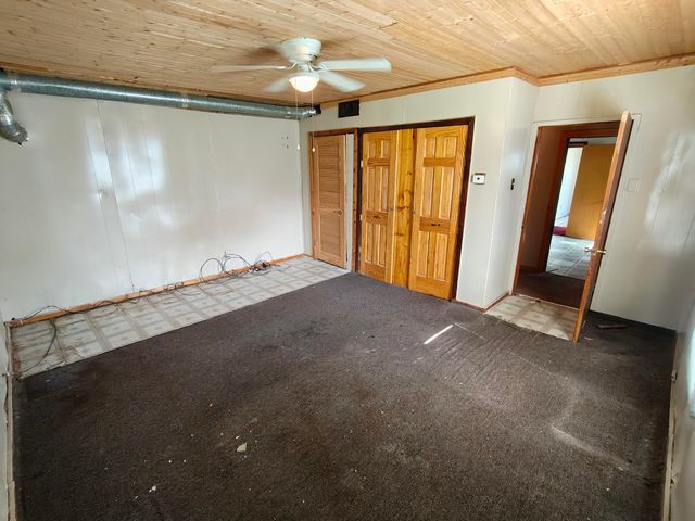 5533 E 13th Place, Gary, IN 46403