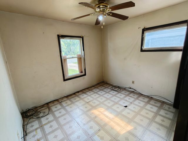 5533 E 13th Place, Gary, IN 46403