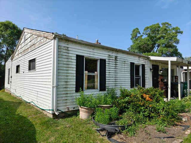 5533 E 13th Place, Gary, IN 46403