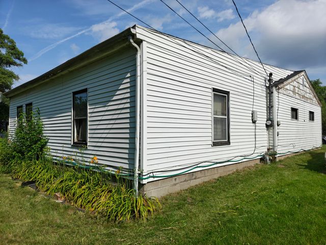 5533 E 13th Place, Gary, IN 46403