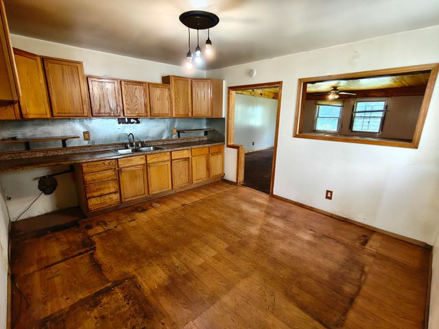 5533 E 13th Place, Gary, IN 46403