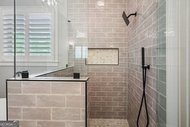 3450 Nettle Lane NE, Roswell, GA 30075