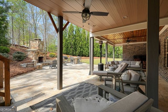 3450 Nettle Lane NE, Roswell, GA 30075