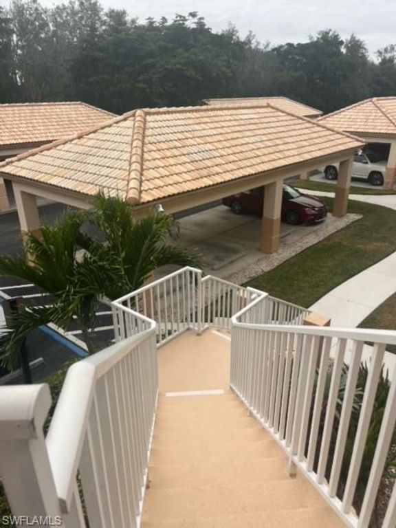 16481 Millstone CIR # 207, Fort Myers, FL 33908