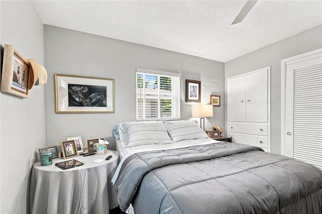 3005 10TH AVENUE N, St Petersburg, FL 33713
