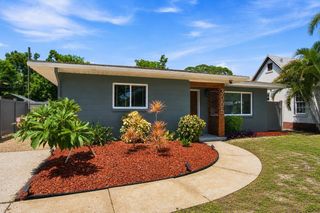 3005 10TH AVENUE N, St Petersburg, FL 33713
