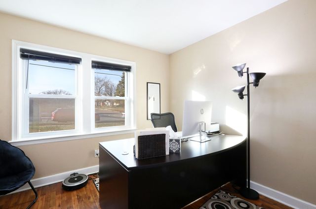 4119 70th Street, Urbandale, IA 50322