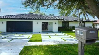 7410 SW 15th Street, Plantation, FL 33317