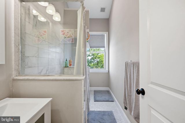 255 RIPKA ST, Philadelphia, PA 19127
