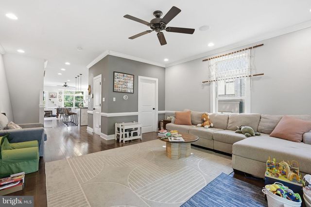 255 RIPKA ST, Philadelphia, PA 19127