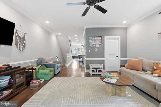 255 RIPKA ST, Philadelphia, PA 19127