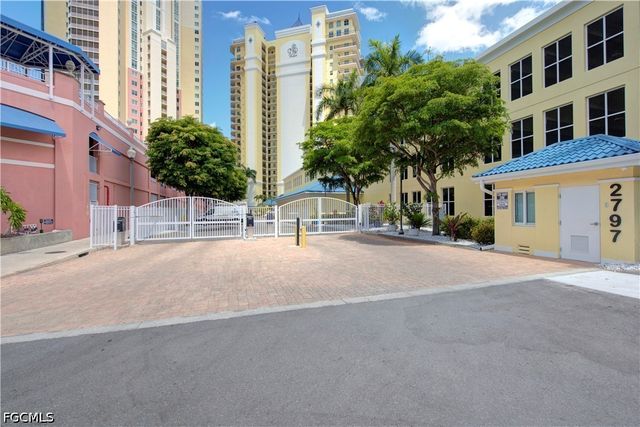 2797 1st ST 1201, Fort Myers, FL 33916