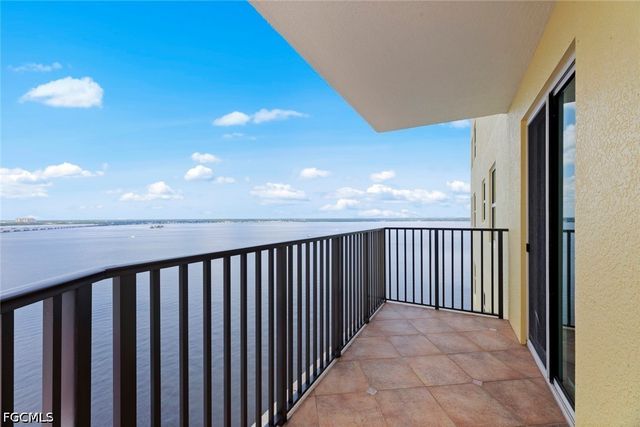 2797 1st ST 1201, Fort Myers, FL 33916