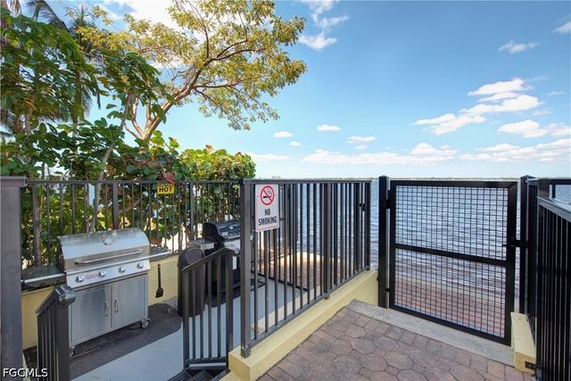 2797 1st ST 1201, Fort Myers, FL 33916