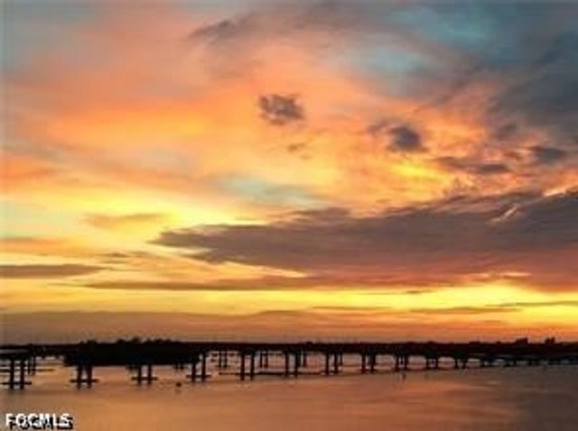 2797 1st ST 1201, Fort Myers, FL 33916