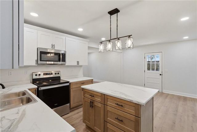 3632 Barclay Street, Greensboro, NC 27405
