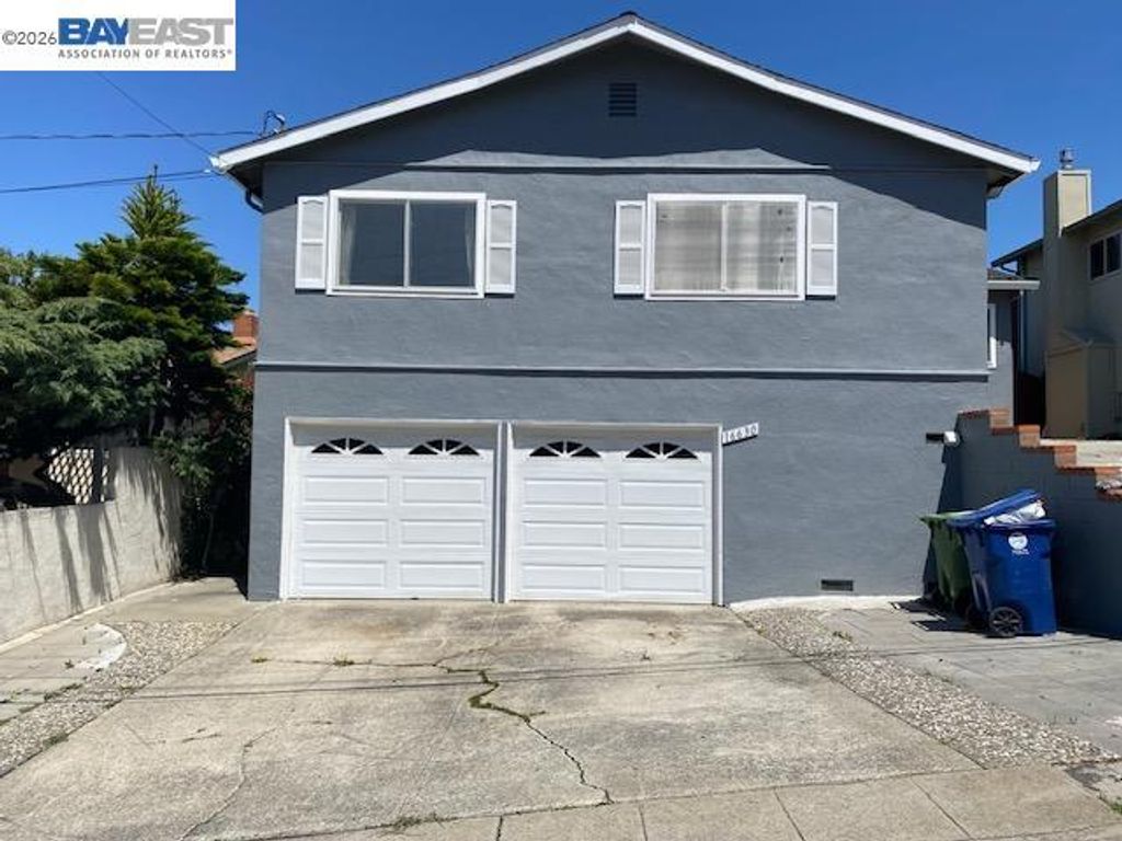 Image 1 of property listing at 16630 Cowell St, Castro Valley, CA 94578