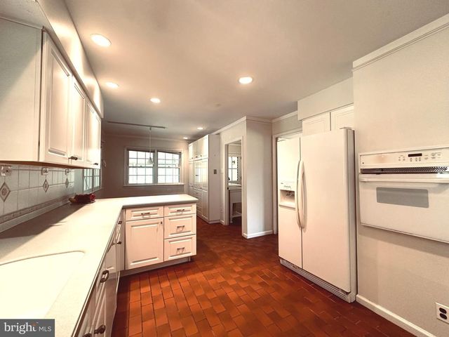 1626 NORRISTOWN RD, Ambler, PA 19002