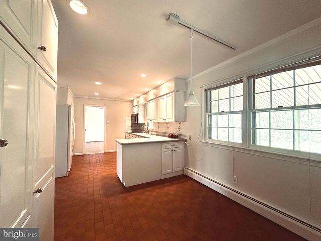 1626 NORRISTOWN RD, Ambler, PA 19002