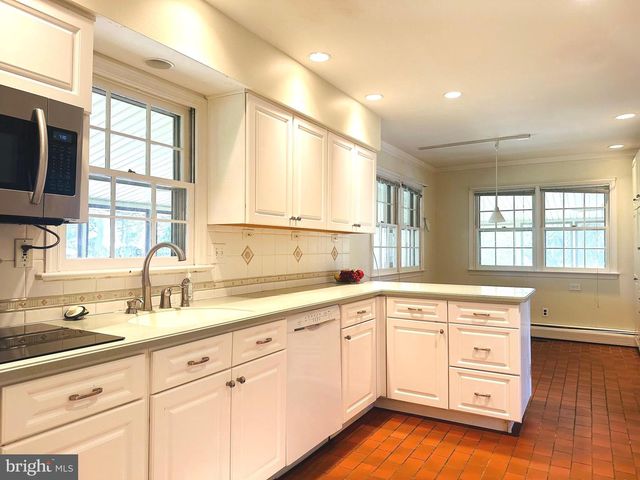 1626 NORRISTOWN RD, Ambler, PA 19002