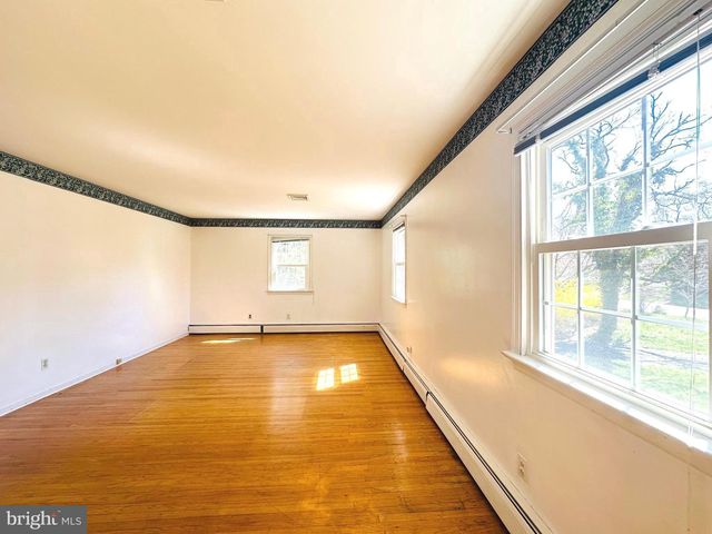 1626 NORRISTOWN RD, Ambler, PA 19002