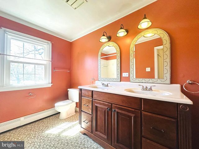 1626 NORRISTOWN RD, Ambler, PA 19002