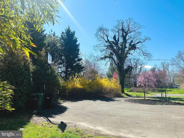 1626 NORRISTOWN RD, Ambler, PA 19002