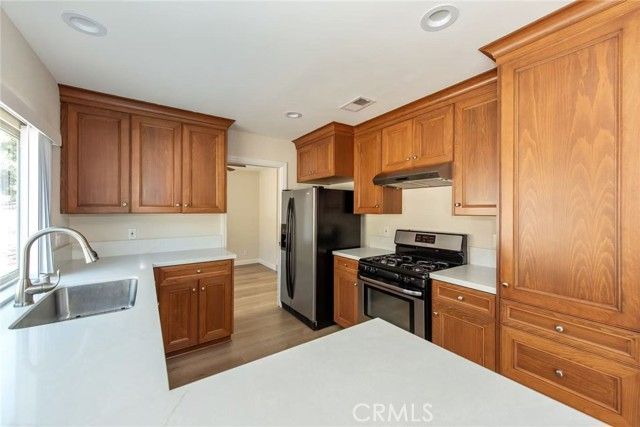 23992 Via La Coruna, Mission Viejo, CA 92691