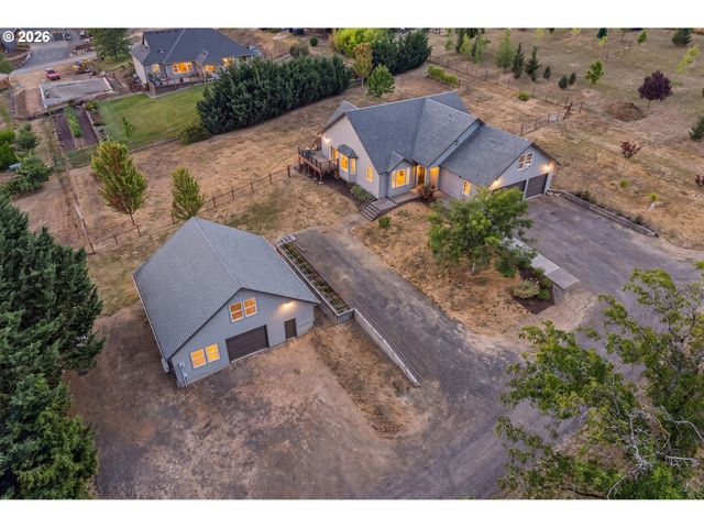 13988 Sw LAMBERT Ln, Gaston, OR 97119
