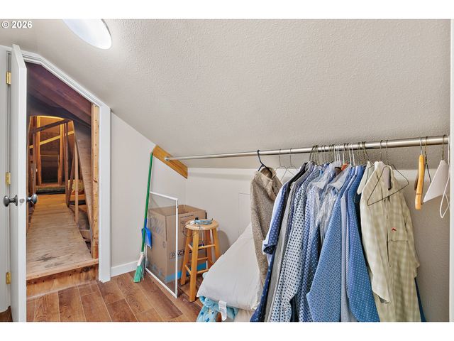 13988 Sw LAMBERT Ln, Gaston, OR 97119