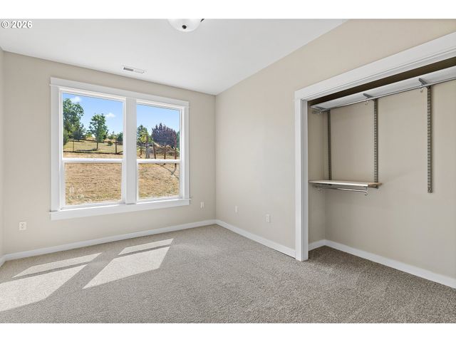 13988 Sw LAMBERT Ln, Gaston, OR 97119